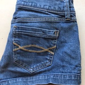 Cute Abercrombie & Fitch Shorts!